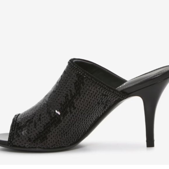 Salvatore Ferragamo Janine Sandal - Picture 5 of 10